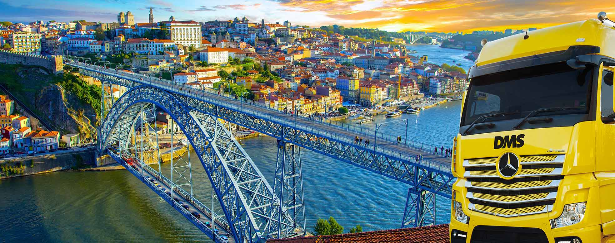 Panorama Porto mit LKW